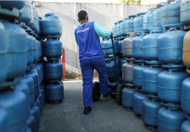 Novo Reajuste no Preço do Gás de Cozinha Impacta Bolso dos Baianos