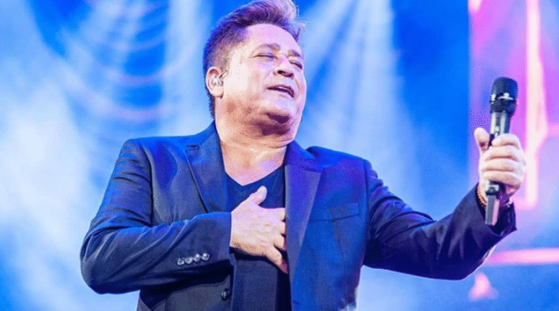 Confusão em show de Leonardo: fãs invadem palco e segurança precisa intervir em São Paulo