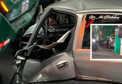 Colisão em cadeia com ônibus deixa trânsito caótico no Arenoso, em Salvador