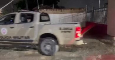 Forças de Segurança Deflagram Operação Contra Facção Criminosa em Eunápolis