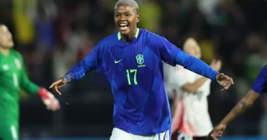 Brasil vira sobre o Japão com golaço de estreante e vence em preparação para a Copa América
