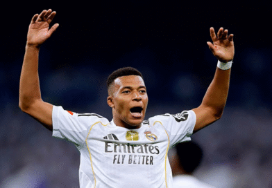 Mbappé decide em pênalti e garante triunfo do Real Madrid sobre o Osasuna na estreia da La Liga