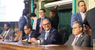 Muniz (PSDB) Projeta Reviravolta em 2026: “Neto Aumenta Chance de Vencer se Jerônimo Não Cumprir Promessas”