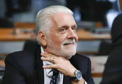 Jaques Wagner indicou Lewandowski para consultoria de R$ 250 mil em banco, diz portal