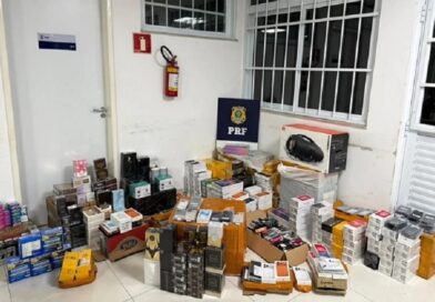 PRF apreende carga milionária de iPhones e perfumes em ônibus que saiu do Brás