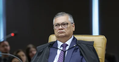 “Acabou a brecha”: Flávio Dino veta retroativos e novas verbas acima do teto