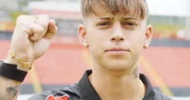 “Darei a vida”: Vitória anuncia atacante argentino Diego Tarzia como novo camisa 12