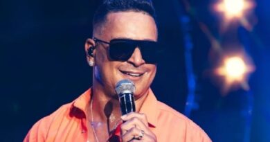 Xanddy Harmonia sacode o circuito Ondina-Barra nesta segunda com a “Melhor Segunda-feira do Mundo”