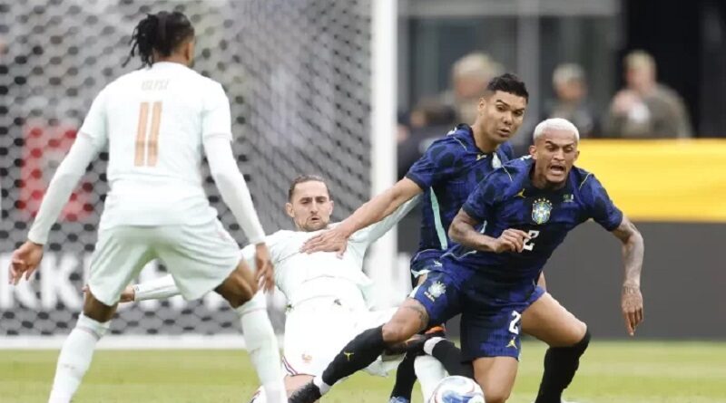 Sob vaias em Boston, Brasil de Ancelotti é dominado pela França em teste para o Mundial