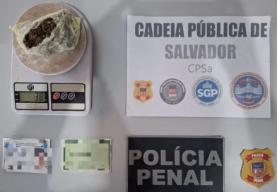 Mães de detentos são flagradas com drogas em marmitas na Cadeia Pública de Salvador