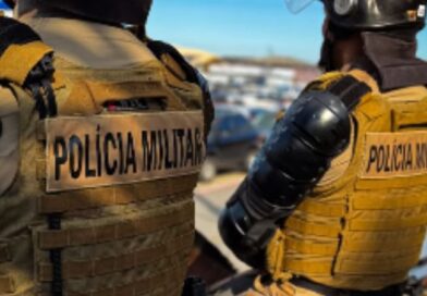 Mulher mata companheiro com mata-leão para defender criança de agressão