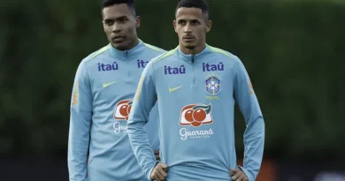 Ancelotti admite “ponto fraco” nas laterais do Brasil, mas volta a ignorar Luciano Juba