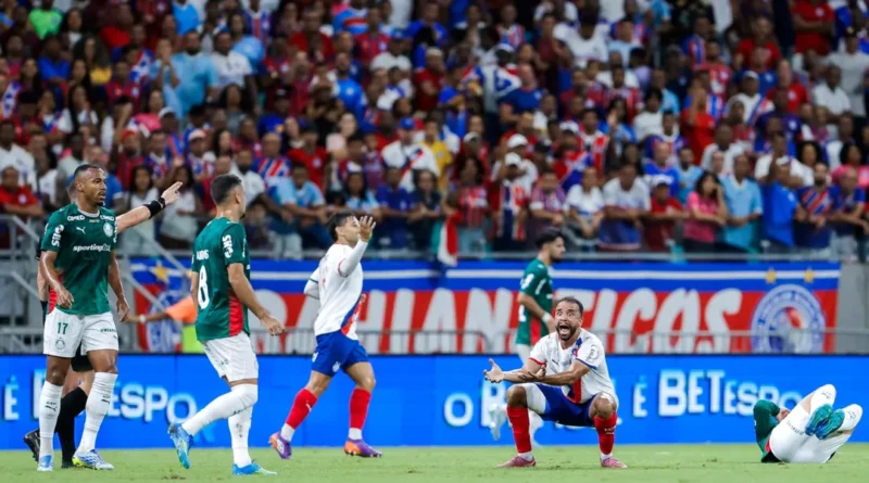 Caio Alexandre vê Bahia superior ao Palmeiras e dispara contra arbitragem: “Fomos prejudicados”