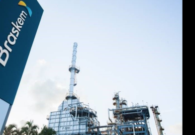 Braskem nega recuperação judicial imediata, mas admite busca por reestruturação financeira.