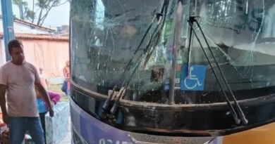 Prefeitura identifica vítimas fatais de acidente com ônibus e decreta luto oficial