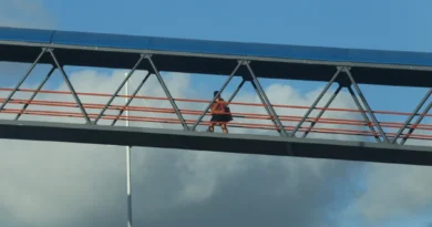 Projeto em Salvador quer multar negligência e fixar prazos para reparos em passarelas.