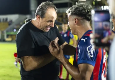 Esquecido? Mesmo decisivo, Sanabria vira “minutagem mínima” no Bahia de Rogério Ceni