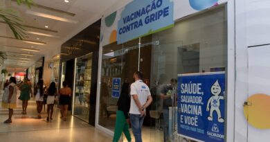 Vacinação contra gripe em shopping de Salvador recebe elogios do público