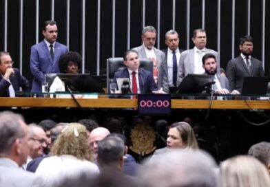 Fim da escala 6×1: Câmara aprova PEC que reduz jornada para 40 horas semanais