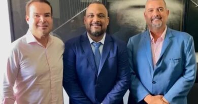 Tiago Queiroz assume vaga na Câmara e amplia força política no Subúrbio de Salvador