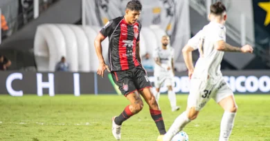 Jair Ventura lamenta falta de efetividade e aponta jejum fora de casa como o “Calcanhar de Aquiles” do Vitória