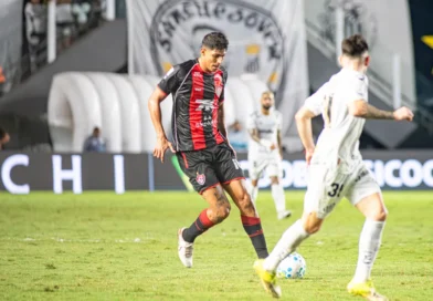 Jair Ventura lamenta falta de efetividade e aponta jejum fora de casa como o “Calcanhar de Aquiles” do Vitória