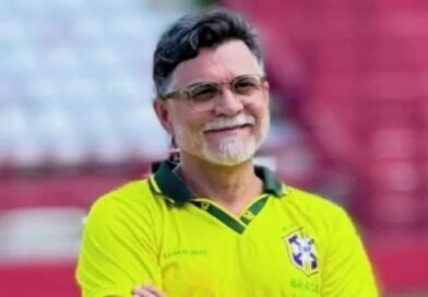 Ex-zagueiro Ricardo Rocha é detido no Galeão por dívida de pensão e liberado após decisão judicialj