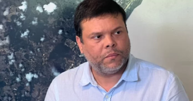 Igor Dominguez critica redução de R$ 1 bilhão no orçamento da Educação da Bahia