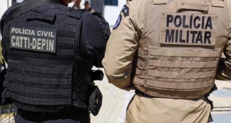 Flagrante em Feira de Santana: Casal é preso com revólver perto da rodoviária
