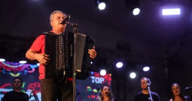 Sem acordo sobre cachê, Flávio José barra Bahia e fecha agenda de São João em outros estados