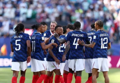 Alerta de tempestade e raios ameaça paralisar França x Iraque na Copa do Mundo