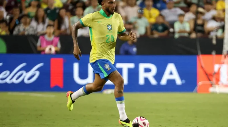 Estratégia ou Improviso? Por que Ancelotti Trocou um Lateral por um Volante na Seleção