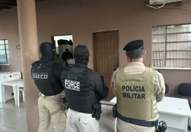 Operação na Bahia: Três PMs são alvos de buscas por homicídio e fraude processual