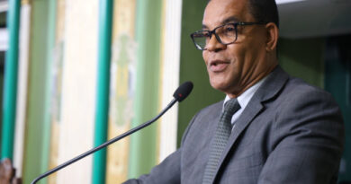 Palhinha destaca entrega do Terminal Mané Dendê