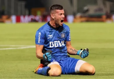 Bahia encaminha acerto com goleiro argentino Guido Herrera até 2027