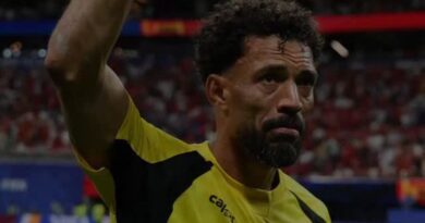 Aos 40 anos, goleiro Vozinha, sensação de Cabo Verde na Copa de 2026, é contratado pelo Colo-Colo