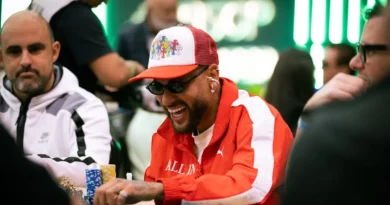 Fora dos gramados, Neymar engata segundo dia seguido em torneio de pôquer após a Copa