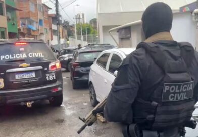Polícia prende suspeito de assaltar idosos e turistas no Rio Vermelho