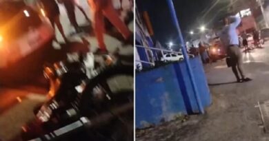 Carro em fuga da polícia atropela motociclista de aplicativo e passageira no Subúrbio de Salvador