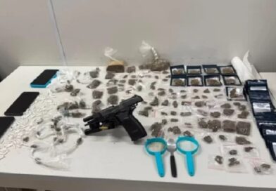 Suspeito de integrar facção morre em confronto com a PM e jovens são resgatados do ‘tribunal do crime’ em Salvador