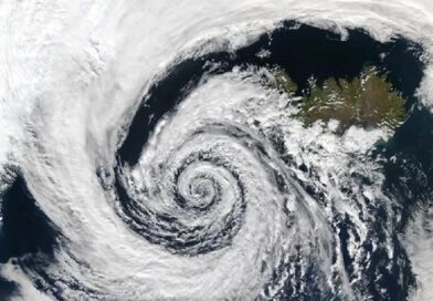 Ciclone extratropical avança sobre a Região Sul com previsão de temporais e ventos intensos