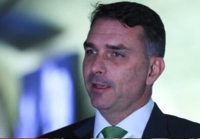 Flávio Bolsonaro define e anuncia nome para a vice-presidência nesta quarta-feira