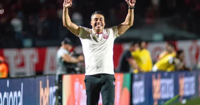 Jair Ventura comemora vaga na Copa do Brasil, alfineta o Athletico e exalta variações táticas