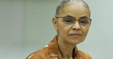Marina Silva é alvo de tentativa de agressão em ato de campanha ao lado de Fernando Haddad em São Paulo
