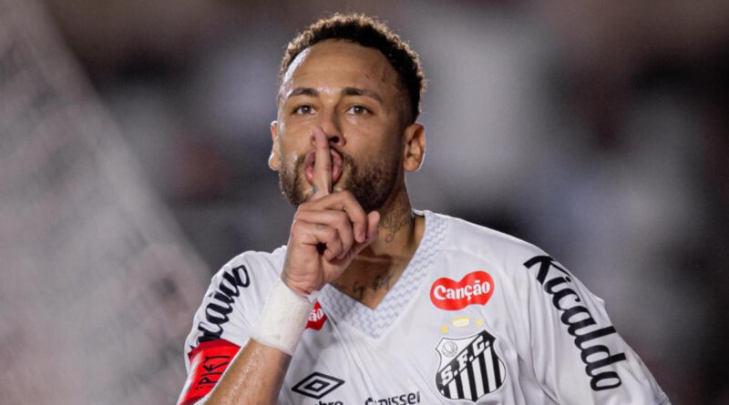 Neymar cobra jornalista e chama profissional de ‘corneteiro’ em jogo do Santos