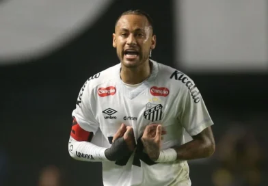 Bastidores: A troca de farpas entre Neymar e Vampeta após críticas na Jovem Pan