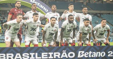 Vitória recebe o Grêmio no Barradão em confronto direto pela 26ª rodada do Brasileirão