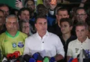 Flávio Bolsonaro rejeita resultado das urnas e anuncia ação para anular eleição